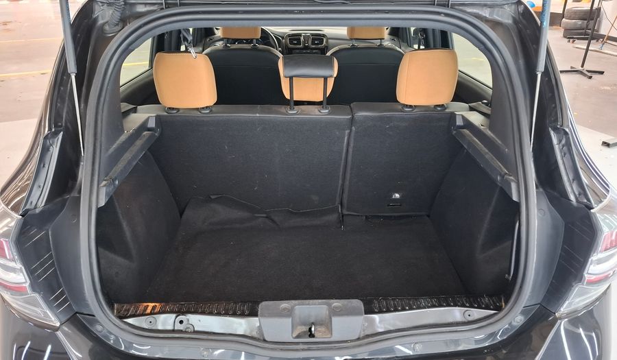 Renault Sandero Stepway 1.6 INTENS CVT Hatchback 2021