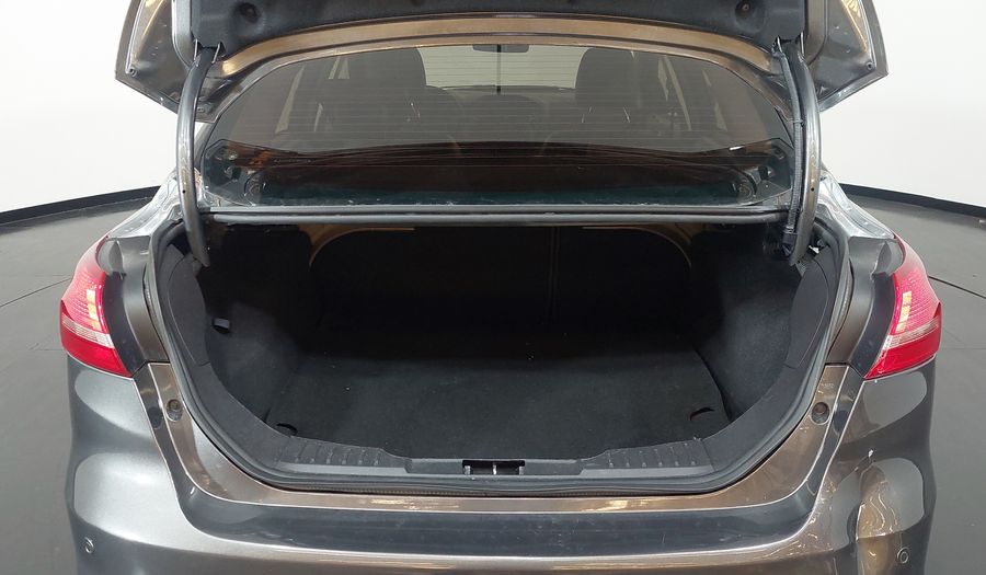 Ford Focus 2.0 SE SEDAN AT Sedan 2018