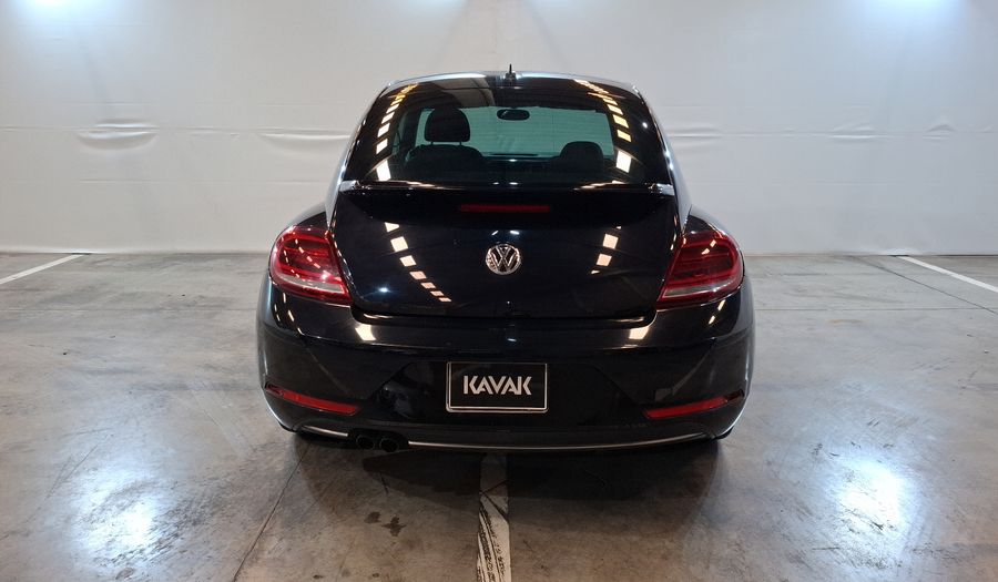 Volkswagen Beetle 2.5 SOUND AUTO Hatchback 2018