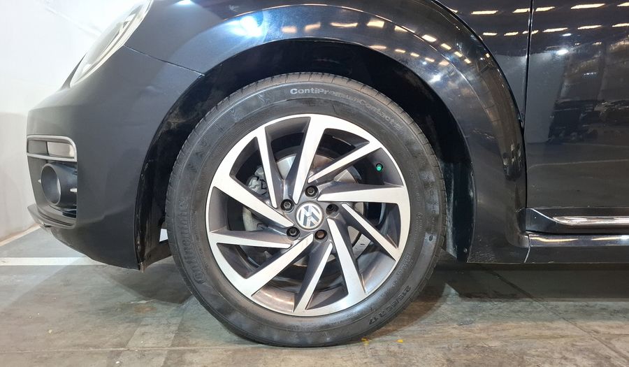Volkswagen Beetle 2.5 SOUND AUTO Hatchback 2018