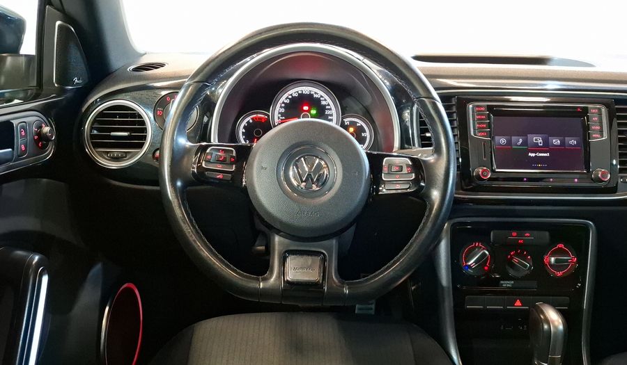 Volkswagen Beetle 2.5 SOUND AUTO Hatchback 2018