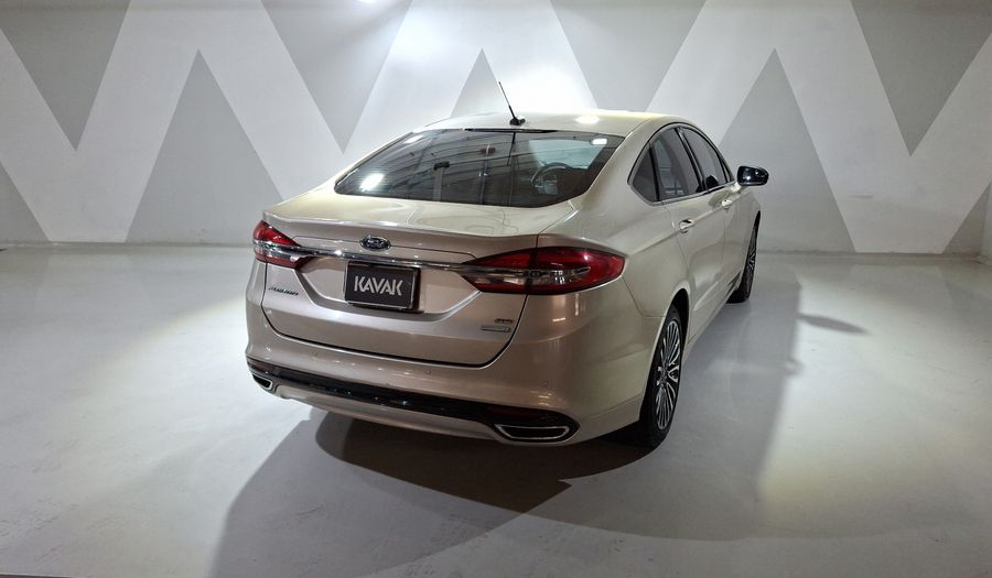 Ford Fusion 2.0 GTDI SE LUXURY PLUS NAV AT Sedan 2017