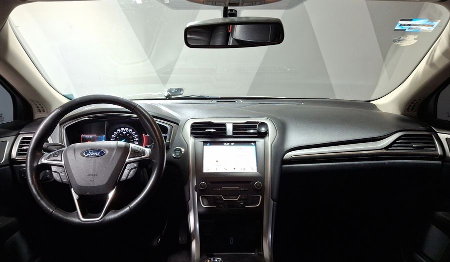 Ford Fusion 2.0 GTDI SE LUXURY PLUS NAV AT Sedan 2017