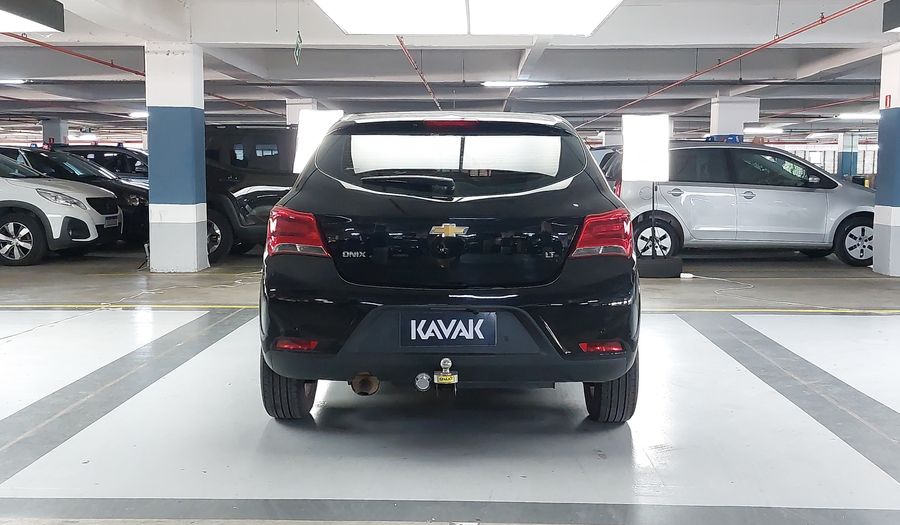 Chevrolet Onix 1.4 SPE/4 ECO LT AUTO Hatchback 2019