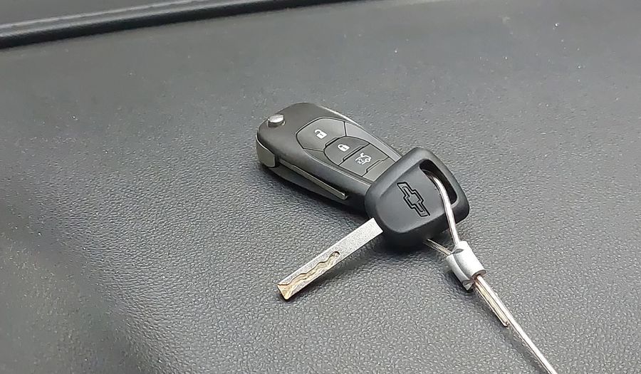 Chevrolet Onix 1.4 SPE/4 ECO LT AUTO Hatchback 2019