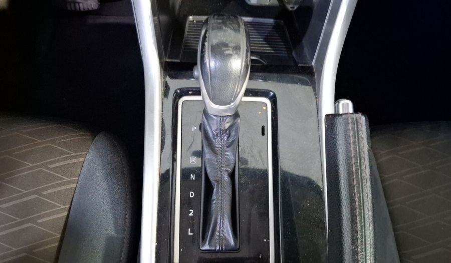 Mitsubishi Xpander 1.5 LIMITED AUTO Minivan 2023