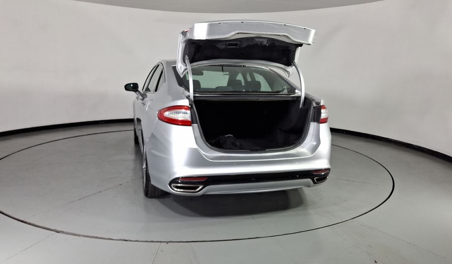 Ford Fusion 2.0 GTDI TITANIUM PLUS AT Sedan 2015