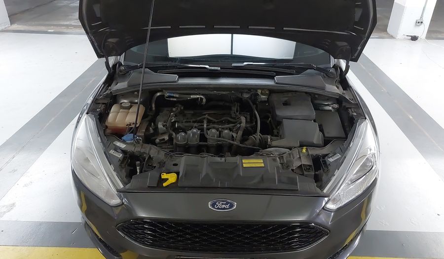 Ford Focus 1.6 SE Hatchback 2018