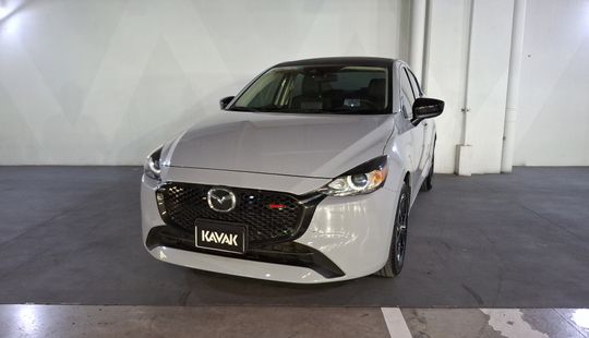 Mazda • Mazda 2