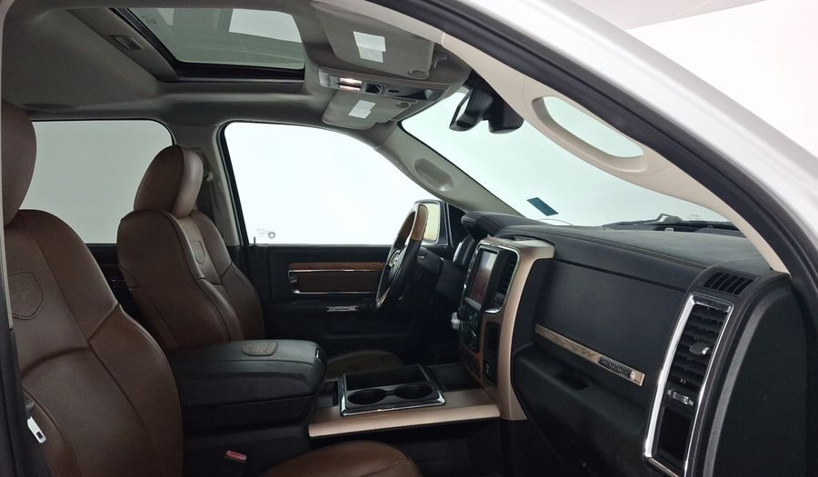 Ram 2500 5.7 CREW CAB LARAMIE LONGHORN 4WD A Pickup 2015