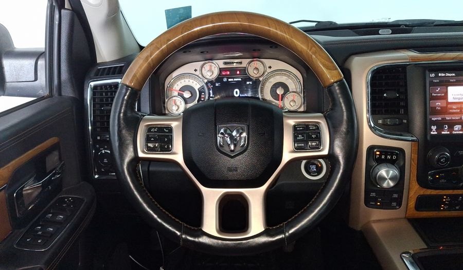 Ram 2500 5.7 CREW CAB LARAMIE LONGHORN 4WD A Pickup 2015