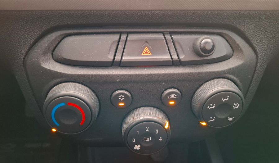 Chevrolet Joy 1.4 LS+ Hatchback 2017