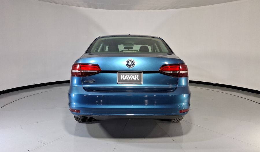 Volkswagen Jetta 2.5 TRENDLINE MT Sedan 2017