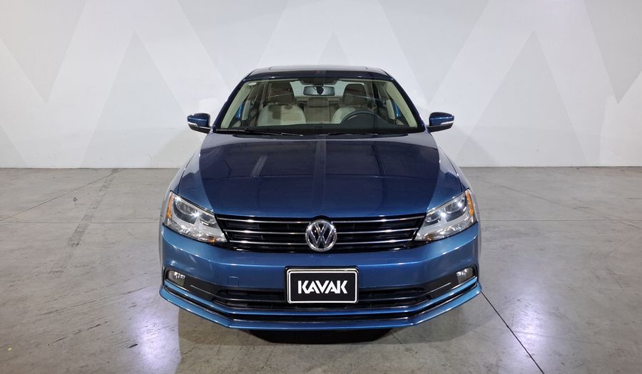 Volkswagen Jetta 2.5 COMFORTLINE TIP. BOLSAS AIRE DEL. Sedan 2016