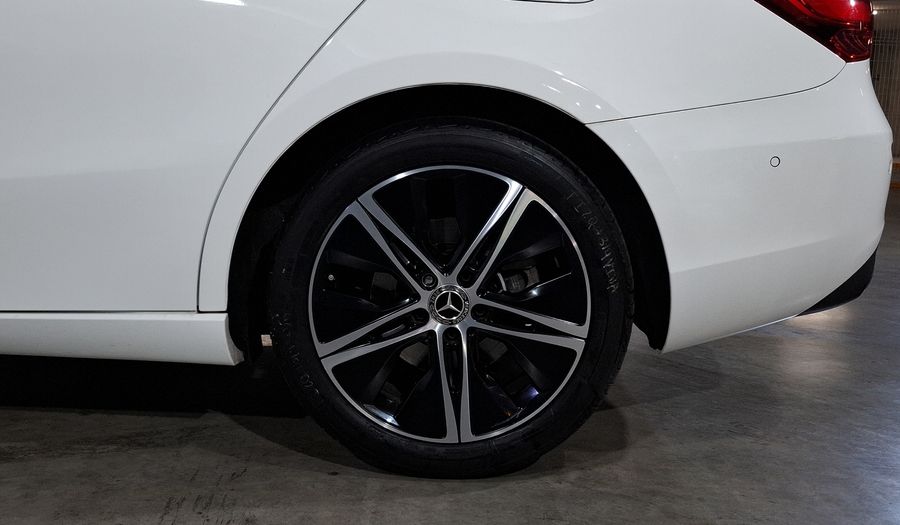 Mercedes Benz Clase A 1.3 200 PROGRESSIVE LINE DCT Sedan 2023