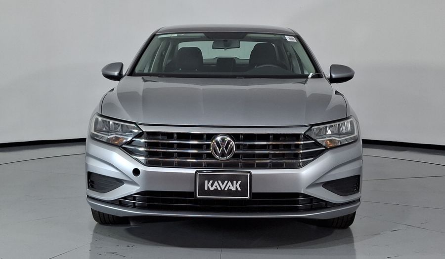 Volkswagen Jetta 1.4 TRENDLINE AUTO Sedan 2021
