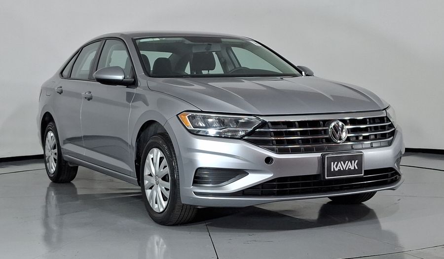 Volkswagen Jetta 1.4 TRENDLINE AUTO Sedan 2021