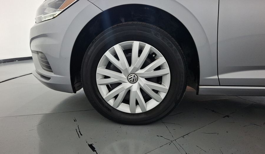 Volkswagen Jetta 1.4 TRENDLINE AUTO Sedan 2021