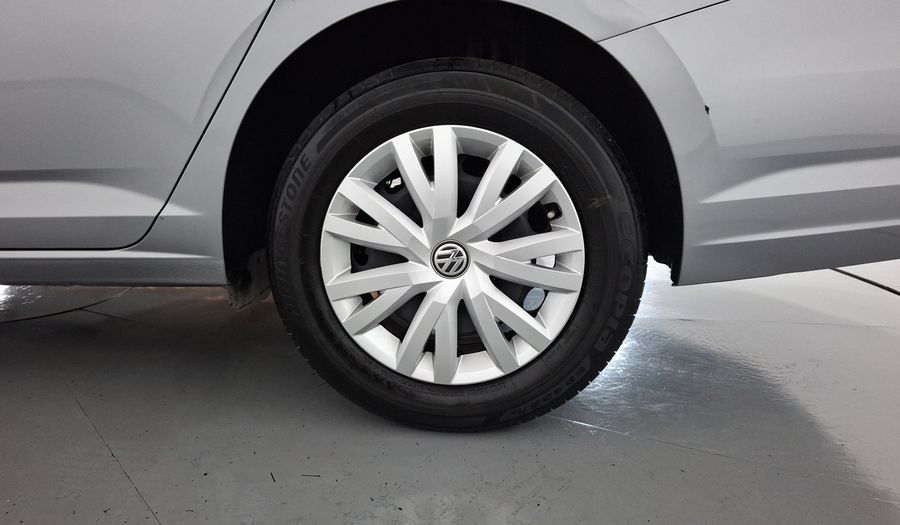 Volkswagen Jetta 1.4 TRENDLINE AUTO Sedan 2021