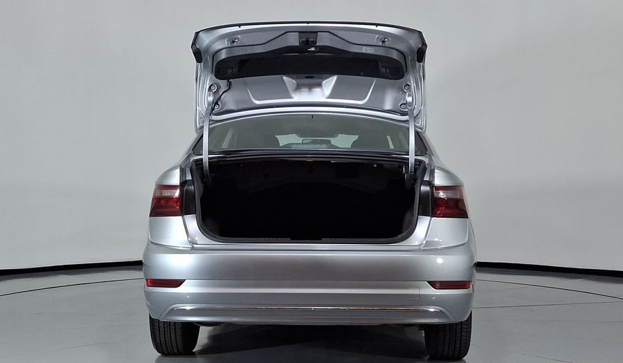 Volkswagen Jetta 1.4 TRENDLINE AUTO Sedan 2021