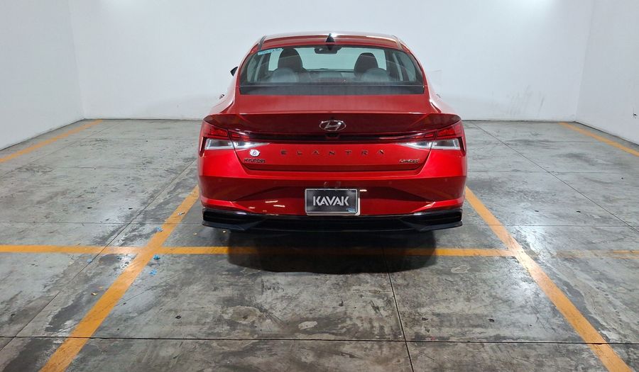 Hyundai Elantra 2.0 LIMITED TECH IVT Sedan 2022