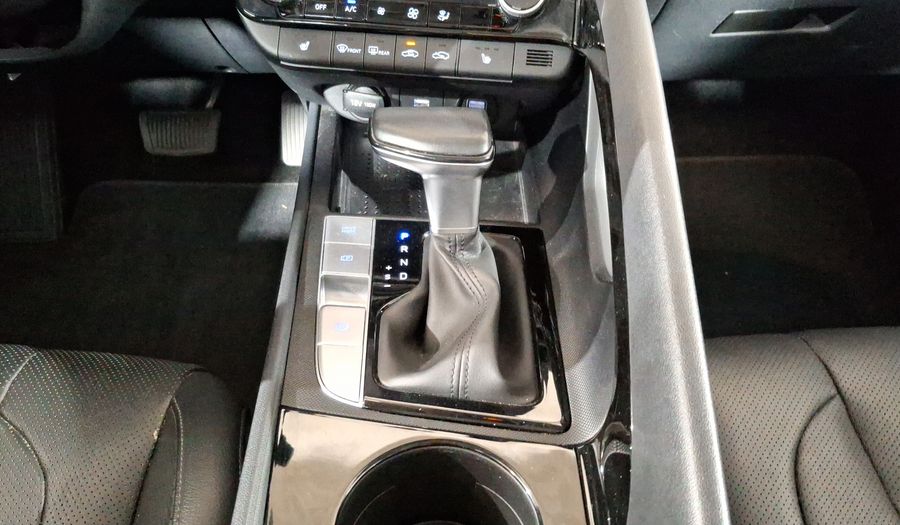 Hyundai Elantra 2.0 LIMITED TECH IVT Sedan 2022