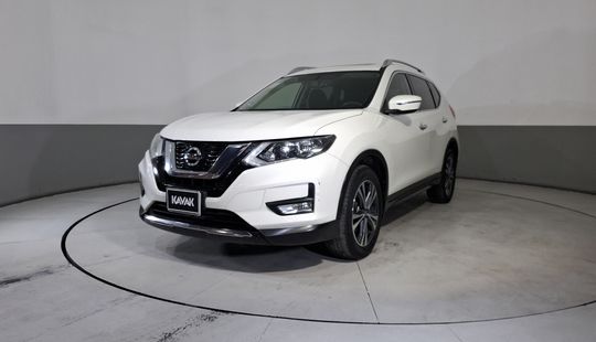 Nissan • X-Trail