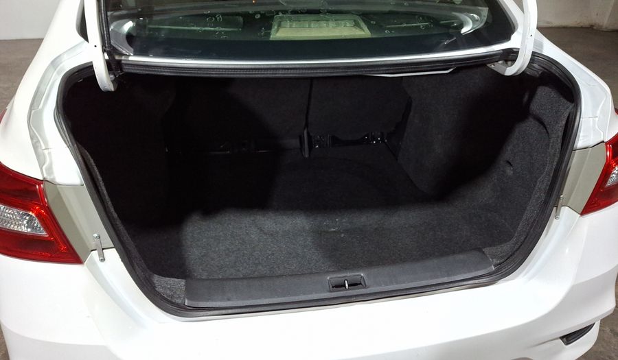 Nissan Sentra 1.8 SENSE AUTO Sedan 2019