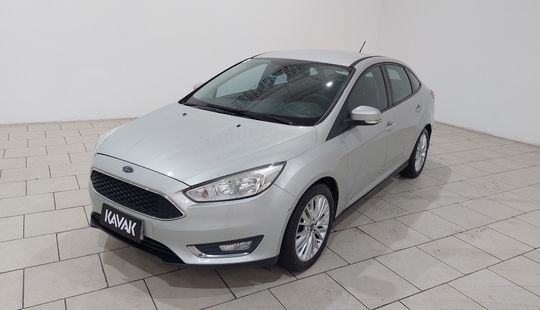 Ford • Focus