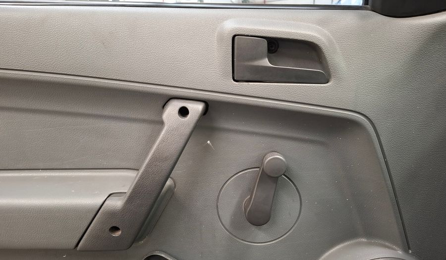 Volkswagen Gol 1.6 POWER (+DA+AA) Hatchback 2011