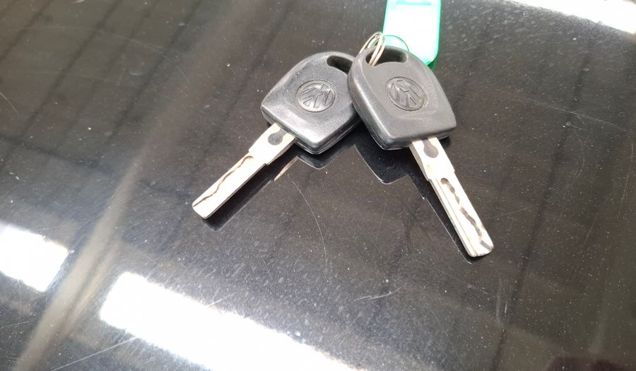 Volkswagen Gol 1.6 POWER (+DA+AA) Hatchback 2011