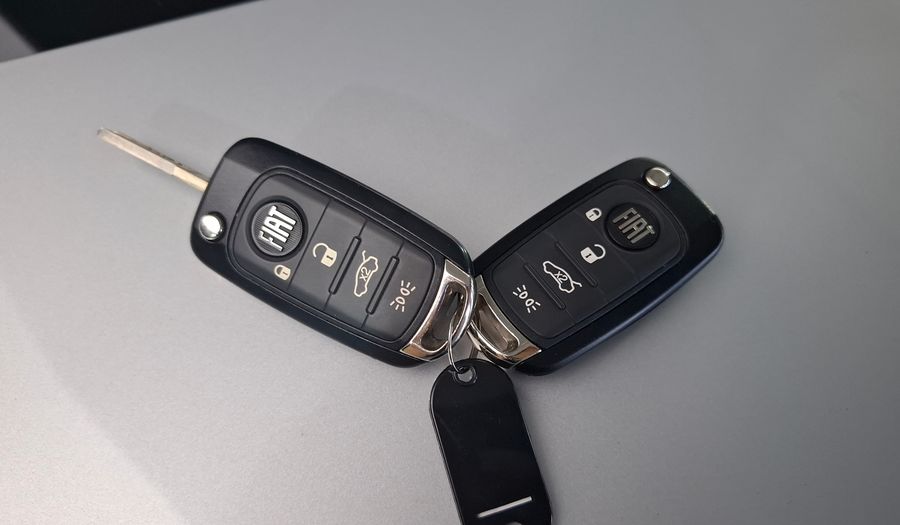 Fiat Cronos 1.3 ATTRACTIVE Sedan 2021