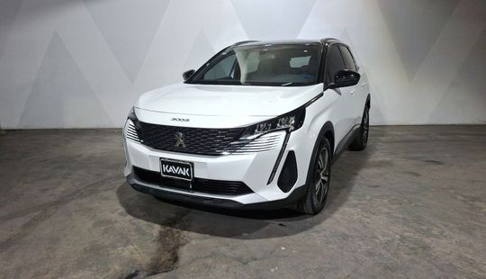 Peugeot • 3008