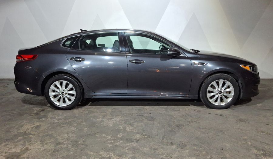 Kia Optima 2.4 GDI EX PACK AT Sedan 2017