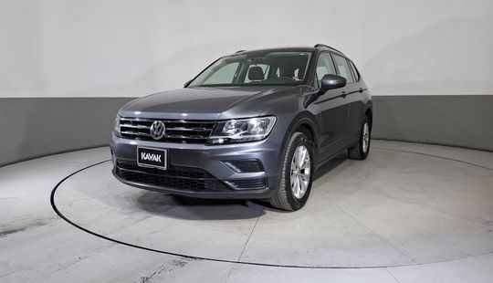 Volkswagen • Tiguan