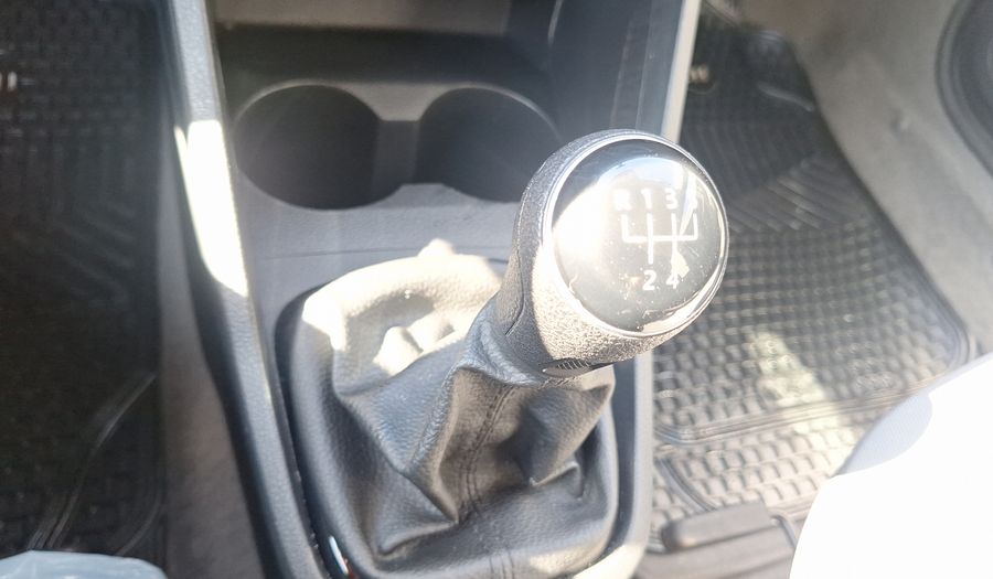 Volkswagen Gol 1.6 HIGHLINE Hatchback 2022