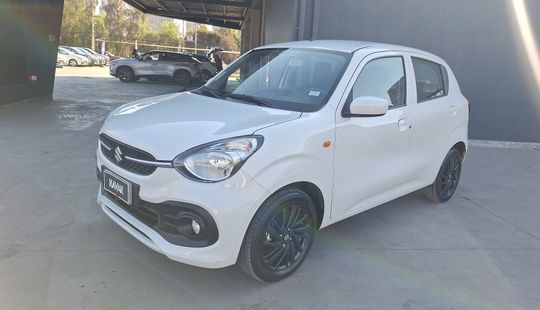 2024 • 7.890 km • Manual