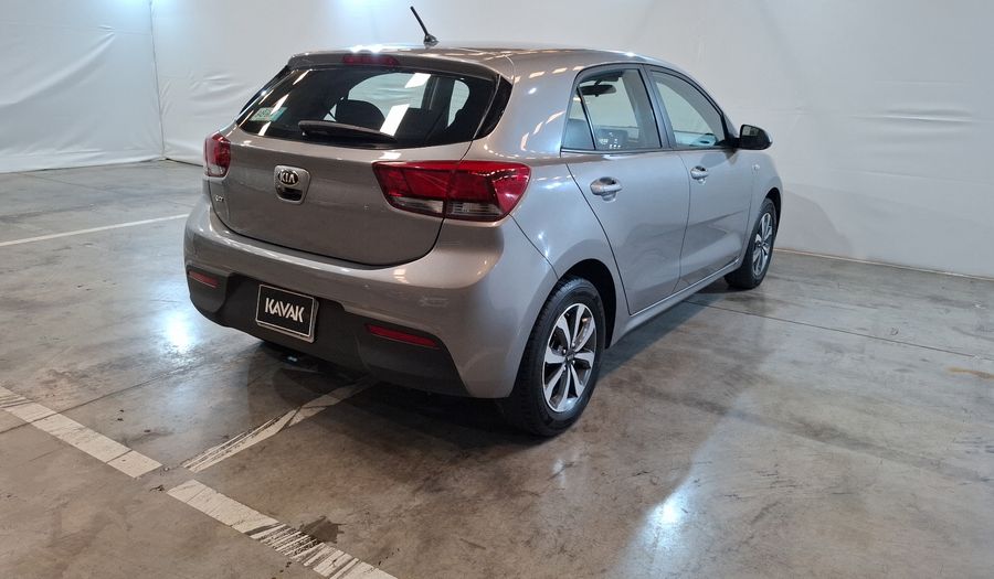 Kia Rio 1.6 LX Hatchback 2021