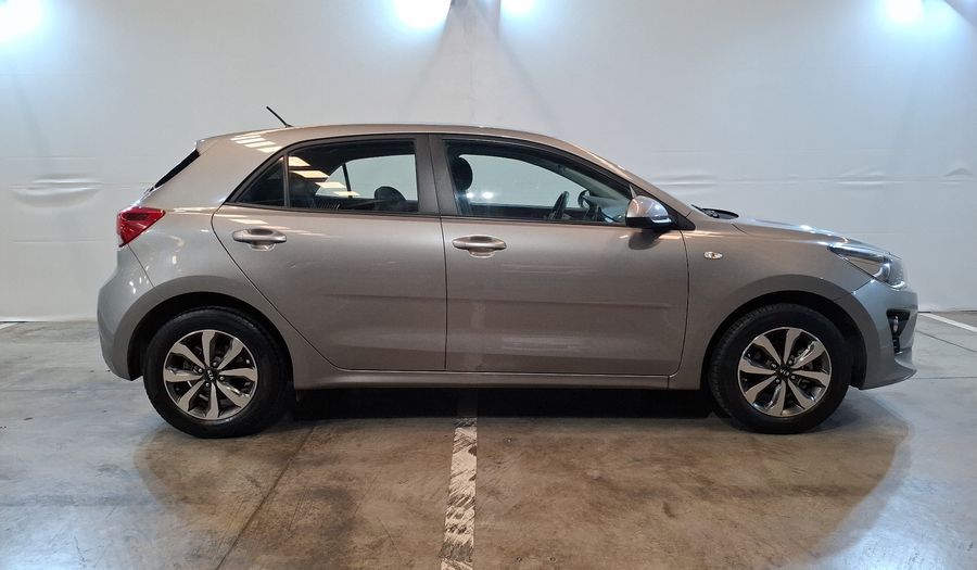 Kia Rio 1.6 LX Hatchback 2021
