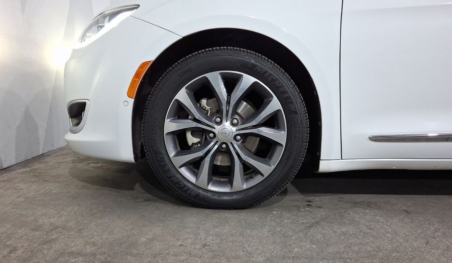 Chrysler Pacifica 3.6 LIMITED PLATINUM AUTO Minivan 2017