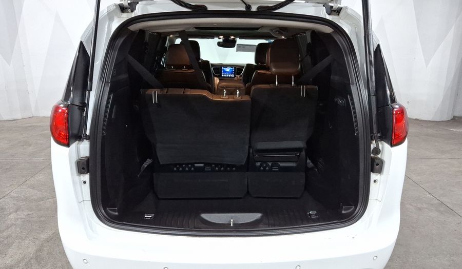 Chrysler Pacifica 3.6 LIMITED PLATINUM AUTO Minivan 2017