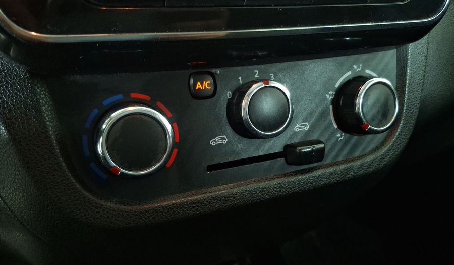 Renault Kwid 1.0 LIFE Hatchback 2022