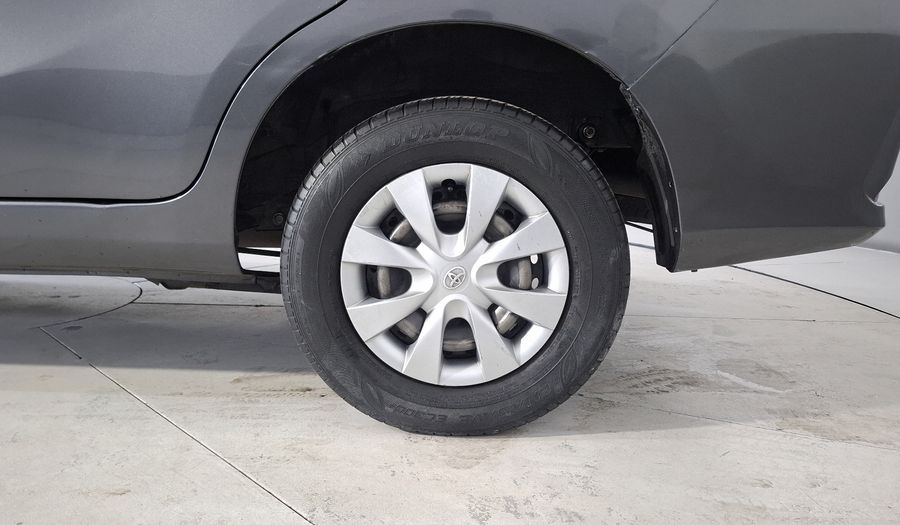 Toyota Avanza 1.5 LE Minivan 2021