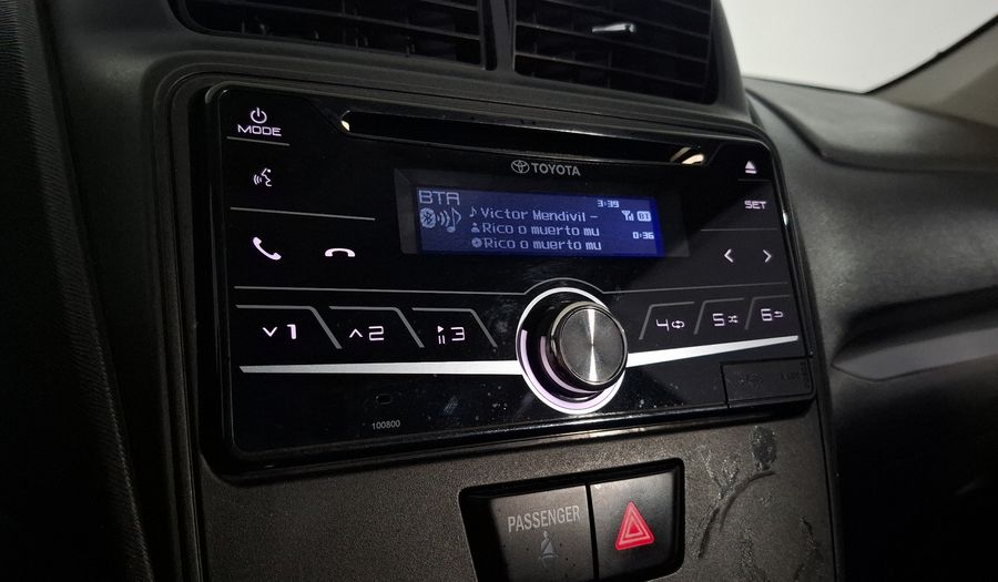 Toyota Avanza 1.5 LE Minivan 2021