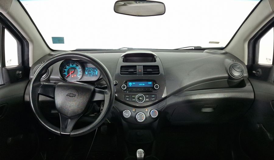 Chevrolet Spark 1.2 LT B MT Hatchback 2015