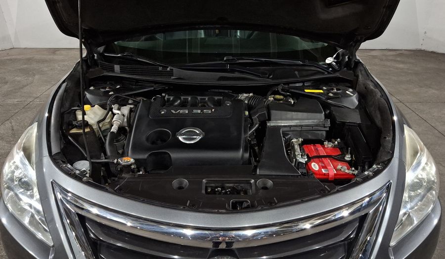 Nissan Altima 3.5 EXCLUSIVE CVT Sedan 2016