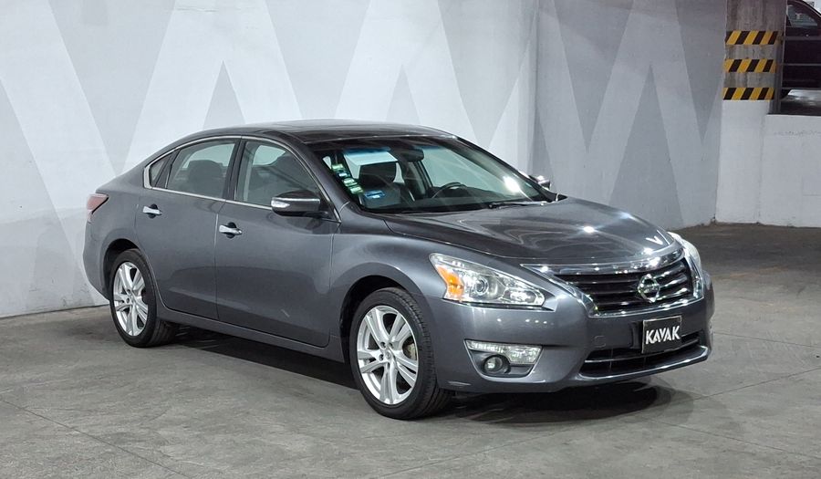 Nissan Altima 3.5 EXCLUSIVE CVT Sedan 2016