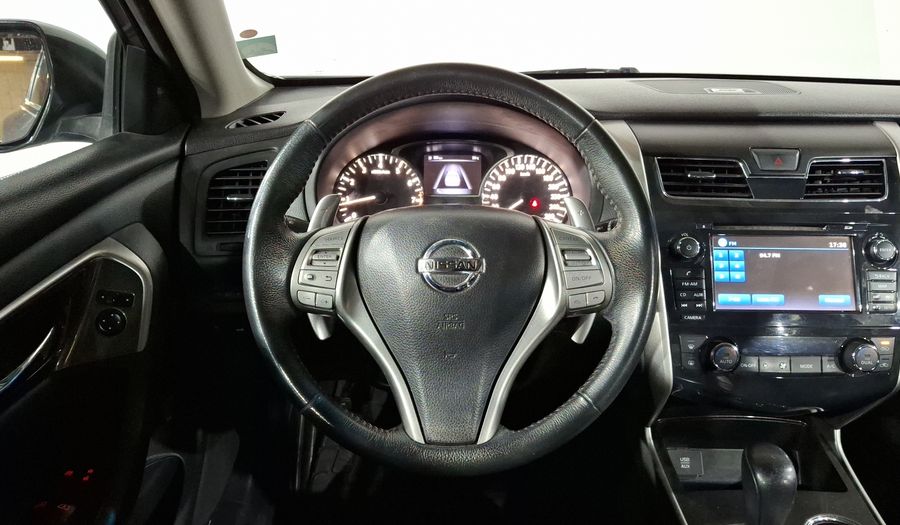 Nissan Altima 3.5 EXCLUSIVE CVT Sedan 2016