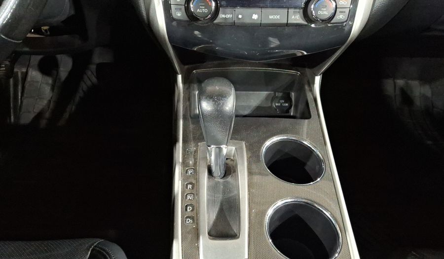 Nissan Altima 3.5 EXCLUSIVE CVT Sedan 2016