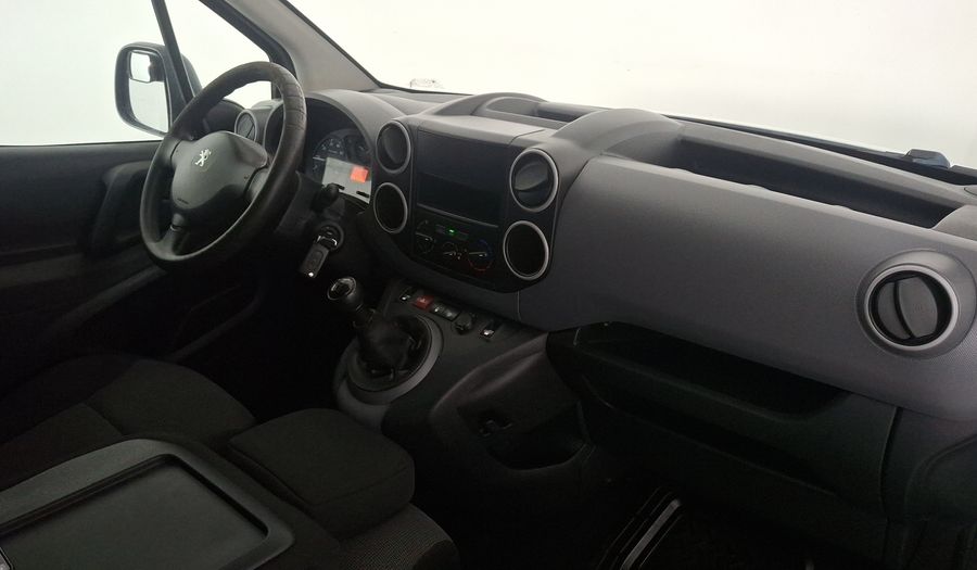 Peugeot Partner 1.6 HDI MAXI DIESEL 5P MT Van 2018